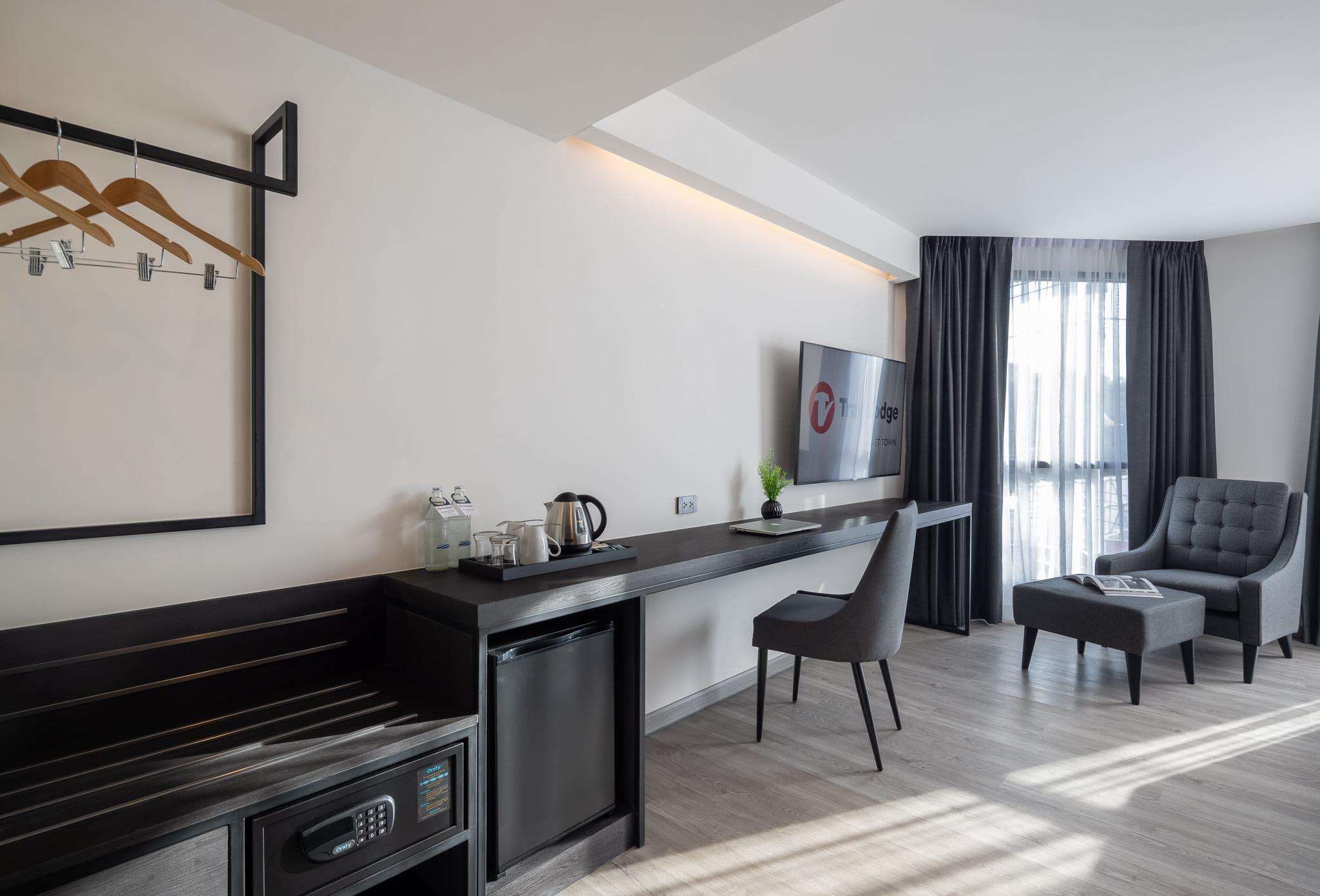 Travelodge Phuket Town エクステリア 写真